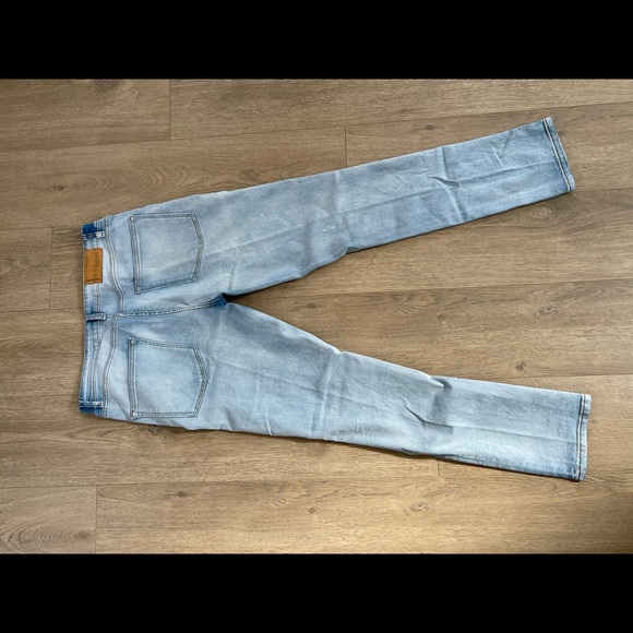 Frank & Oak Men’s Jeans - Skinny, Light Wash - Picture 6 of 9